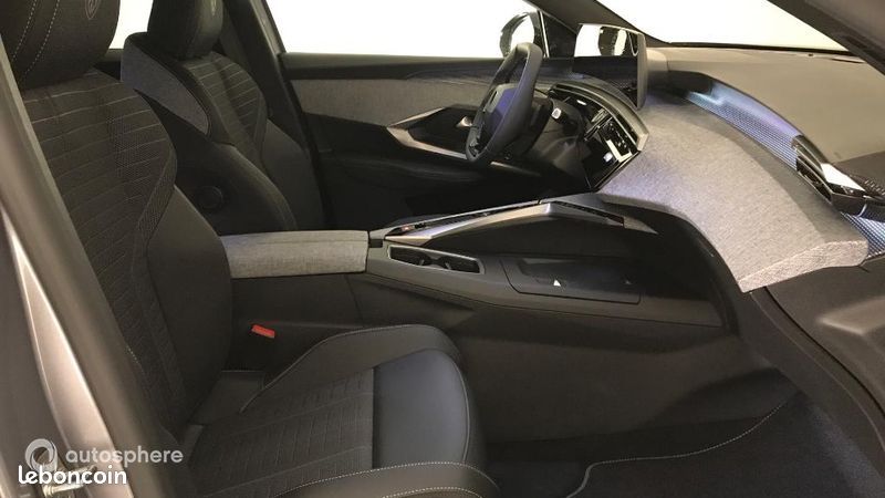Peugeot 3008 1.2 Hybrid 145ch GT e-DCS6 (image 15)