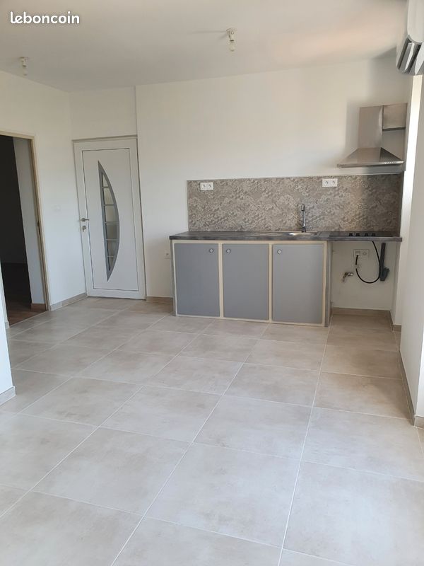 Appartement 3 pièces 60 m² · à Sotta · 60 m² · 920 €/mois