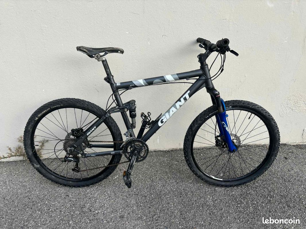Vtt giant nrs-3 Vélos