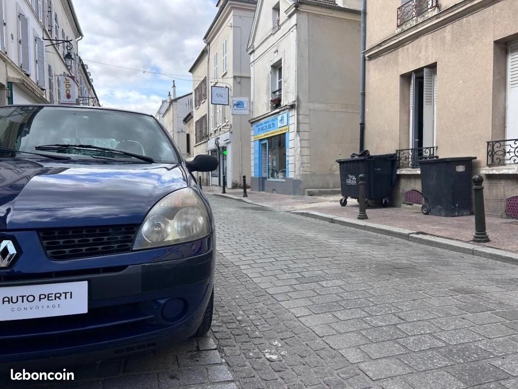 Renault Clio 1.2 60 AUTHENTIQUE (image 42)