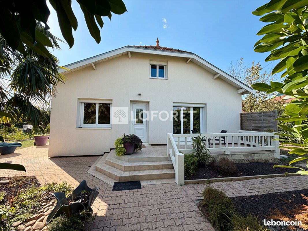 Maison 4 pièces 90 m² · à Bâgé-Dommartin · 90 m² · 229 000 €