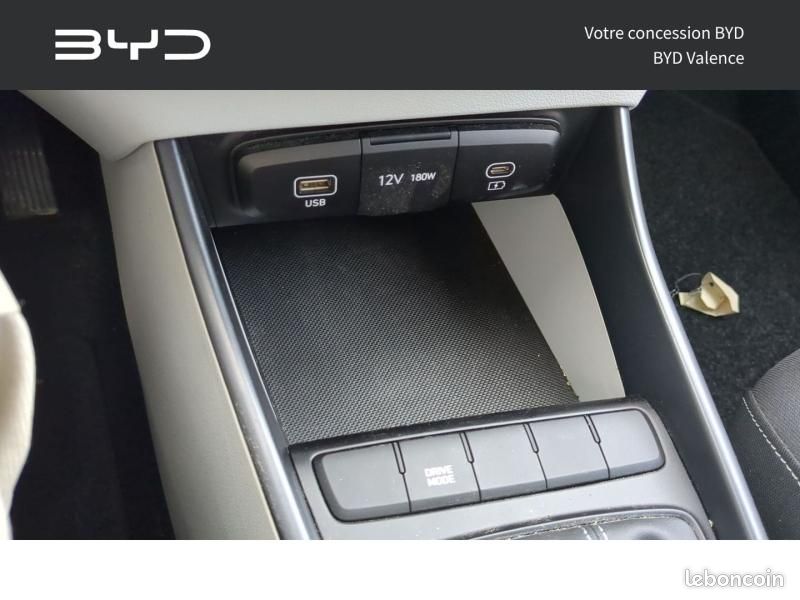 Hyundai i20 1.0 T-GDi 100ch Hybrid Intuitive DCT-7 (image 16)