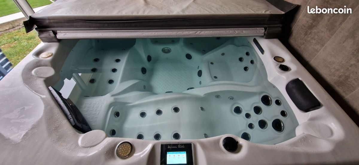Spa jaccuzi Napoli Luxe Givanni Riboli (image 3)