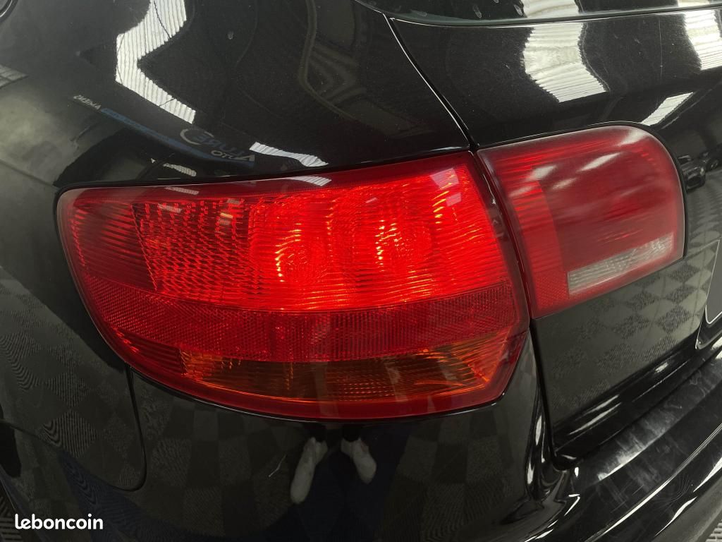 AUDI A3 Quattro 3.2i V6 - DSG 8P - Ambition Luxe / Sièges chauffants - Attelage (image 8)