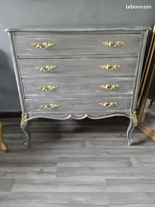 Commode patinée style Louis XV (image 6)