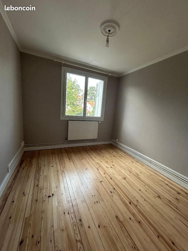 Appartement 3 pièces 53 m² · à Saint-Étienne · 53 m² · 455 €