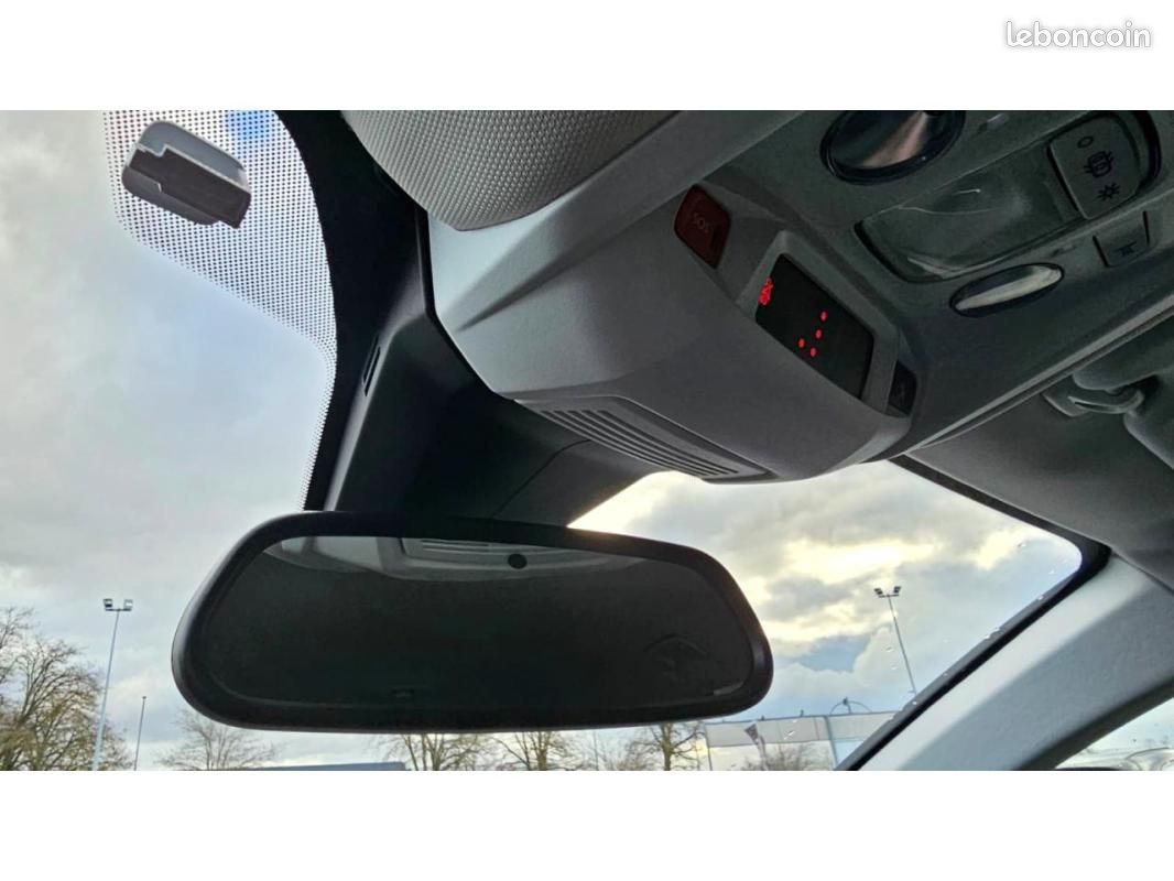 Peugeot 3008 Allure Pack 1.5 BlueHDi 130cv EAT8+Pack City2+Hayon motorise+Siege AV Chauffant (image 27)