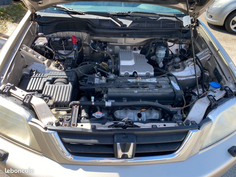 Honda cr-v(2) 2.0 es 147 bva (image 9)