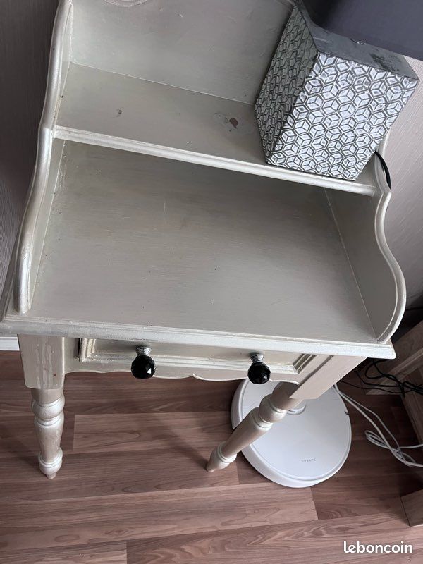 Petit Meuble (image 2)