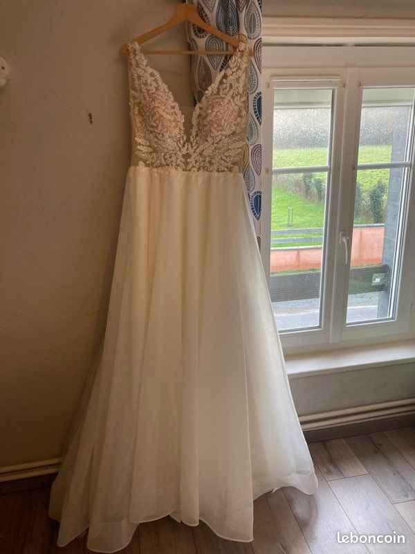Robe de mariée (image 1)