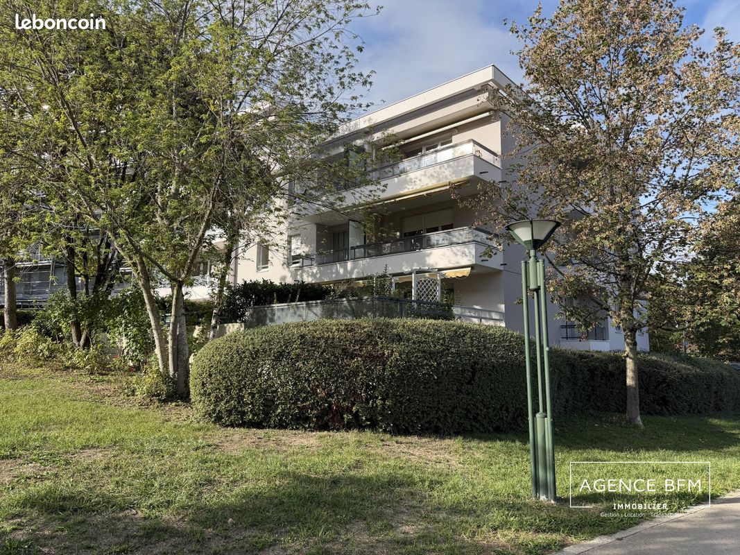 Appartement 2 pièces 46 m² · à Annecy · 46 m² · 235 000 €
