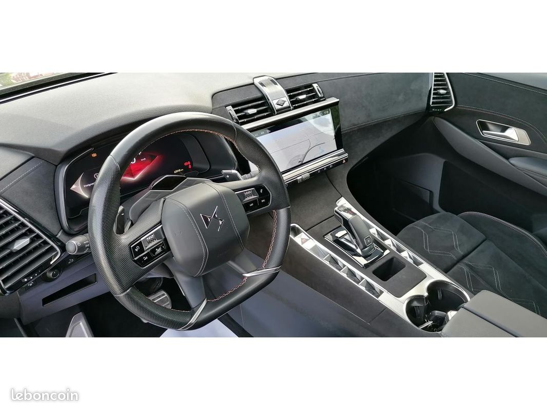 DS DS 7 CROSSBACK 1.5 BlueHDi 130 EAT8 Performance Line + (image 4)