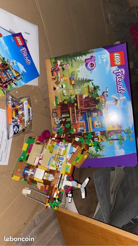 Lego friends (image 1)