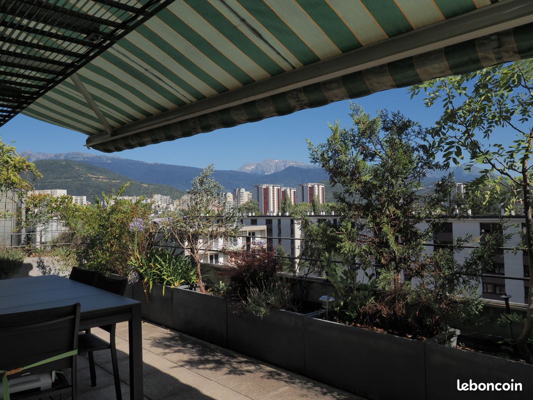 Appartement 4 pièces 95 m² · à Grenoble · 95 m² · 180 000 €