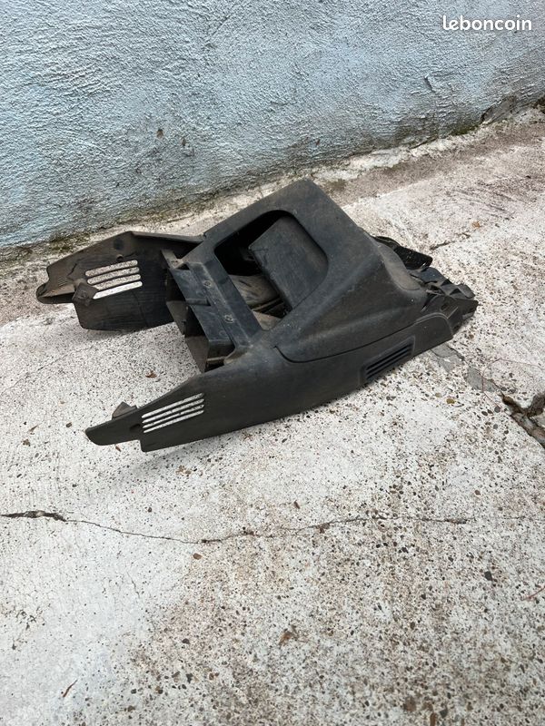 Console Centrale Courte Avant D'origine Pour Peugeot 306 - Référence 9610675677, Occasion, Grise