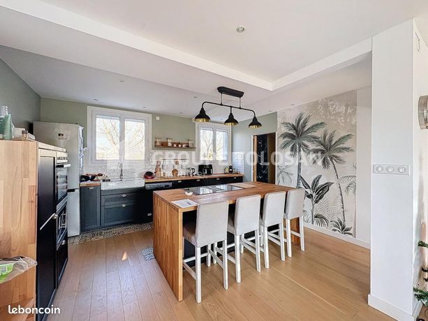 Maison 4 pièces 188 m²