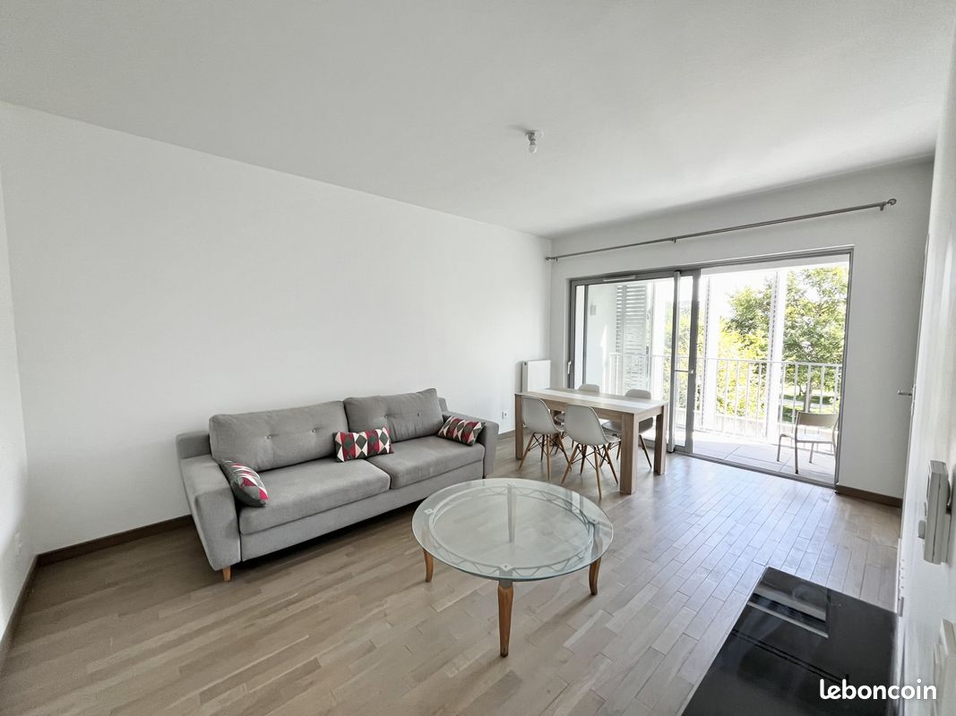 Appartement 2 pièces 52 m² · à Gennevilliers · 52 m² · 1 350 €/mois