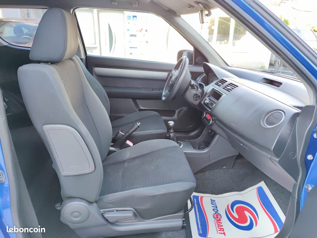Suzuki swift iii 2009 (image 9)