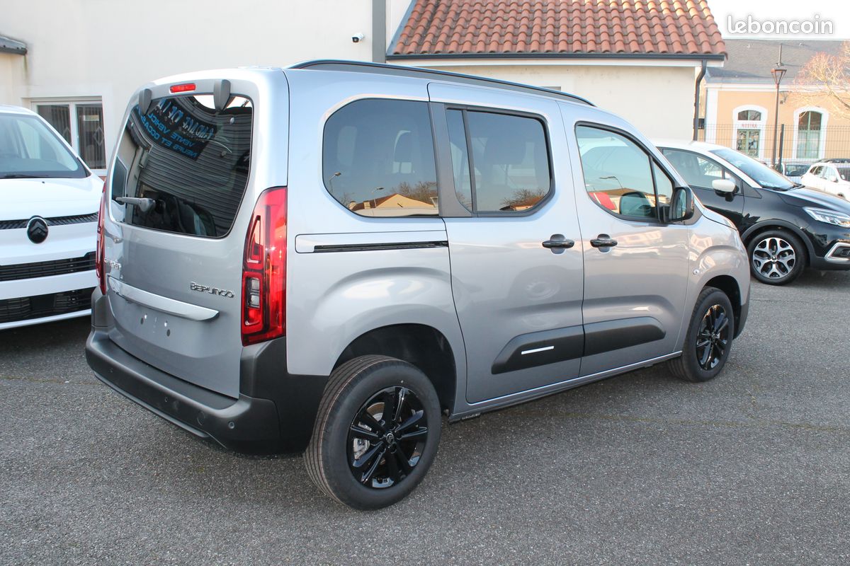 Citroën Berlingo III (3) Taille M BlueHDI 130 S&S N1 Plus EAT8 Caméra, Jantes Alu, Vitres AR sur-teintées.............sortie le 22/12/2025 (image 2)