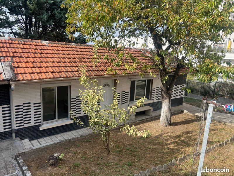 Maison 2 pièces 48 m² · à Montreuil · 48 m² · 1 200 €/mois