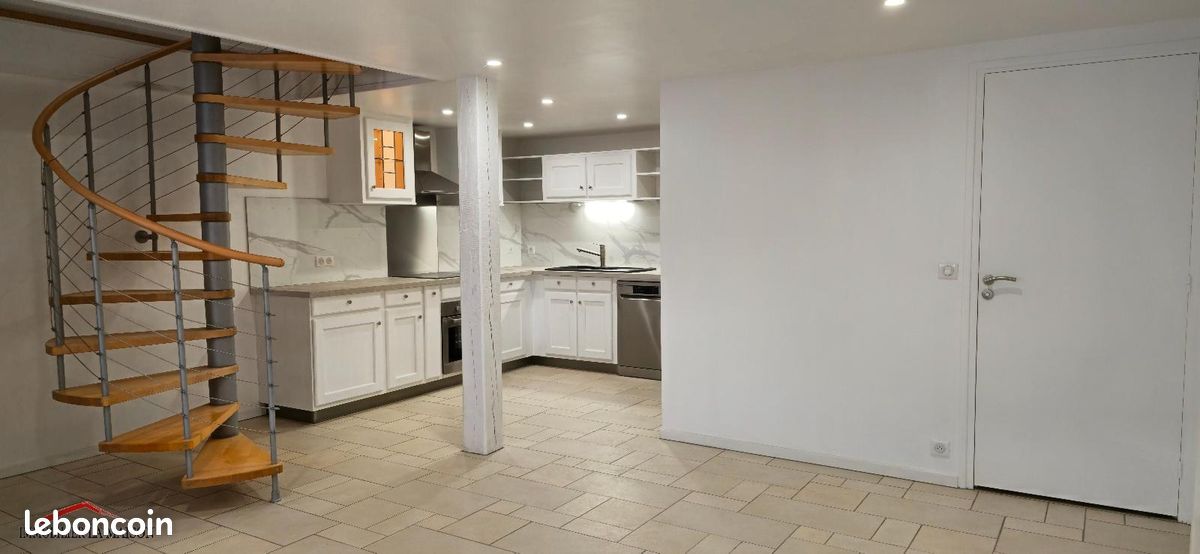 Appartement 3 pièces 77 m² · à Périgueux · 77 m² · 740 €