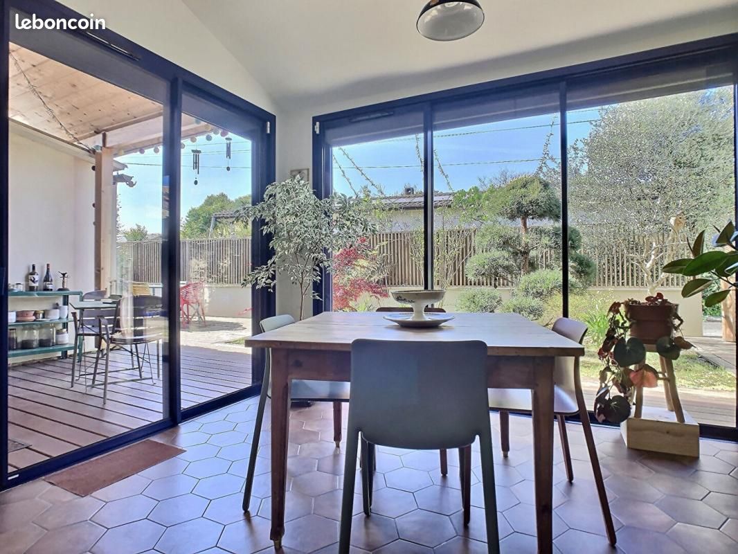 Maison 4 pièces 120 m² · à Bègles · 120 m² · 549 000 €