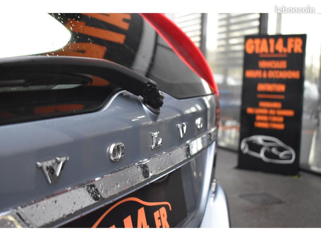 VOLVO XC60 T5 AWD 245 ch Xénium Geartronic A (image 19)