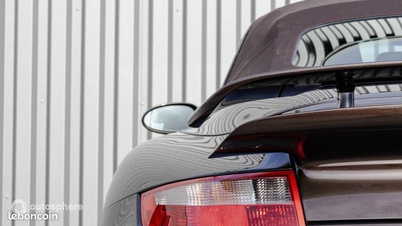 Porsche 911 Cabriolet Turbo TipTronic S (image 26)