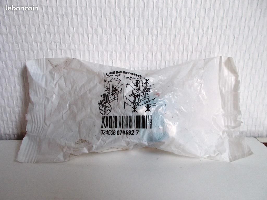 Prise RJ 45 (image 1)