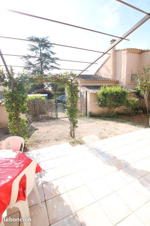 Appartement 2 pièces 40 m² · à Althen-des-Paluds · 40 m² · 700 €/mois