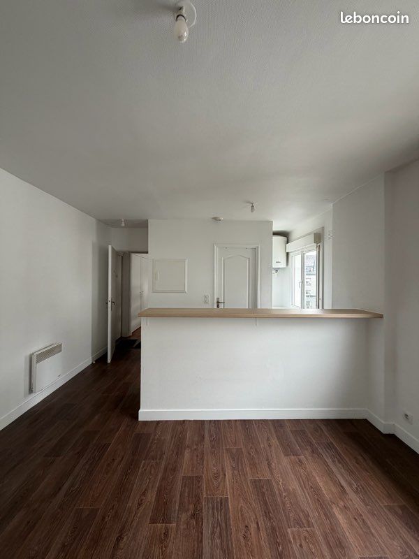 Appartement 1 pièce 23 m² · à Lorient · 23 m² · 480 €/mois
