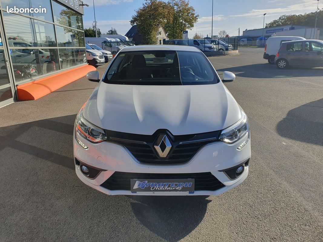 Renault MEGANE IV STE 1.5 BLUE DCI 95CH AIR NAV 117G (image 6)