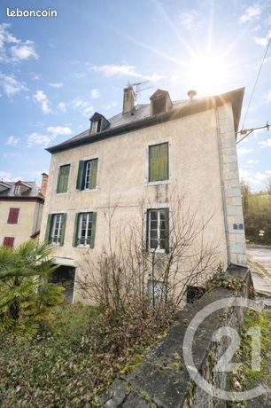 Maison 1 pièce 450 m²