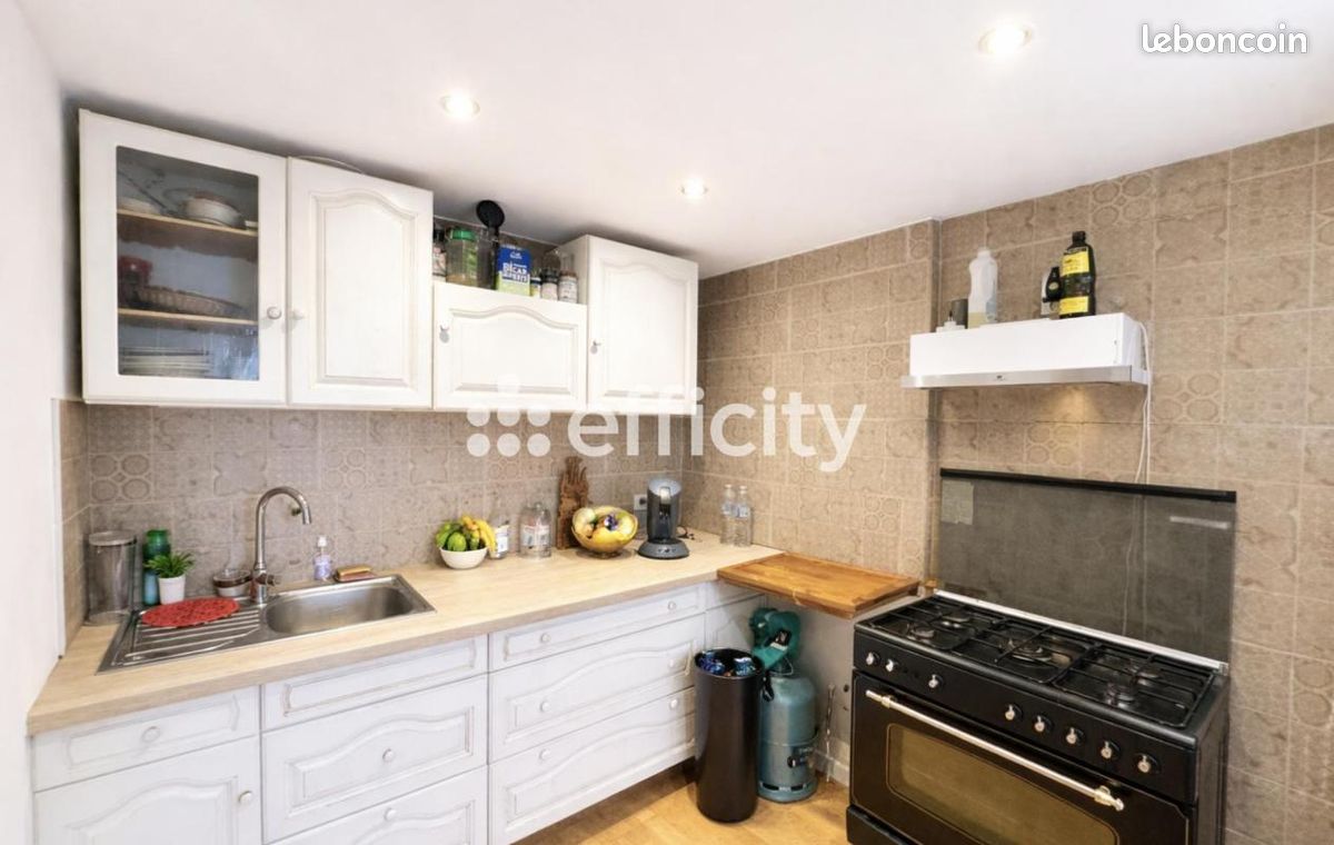 Appartement 3 pièces 58 m² · à Berre-l'Étang · 58 m² · 140 000 €