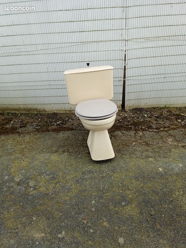 Toilette (image 1)