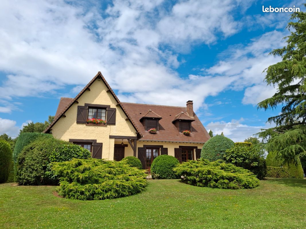 Maison 8 pièces 175 m² · à Longny les Villages · 175 m² · 360 000 €