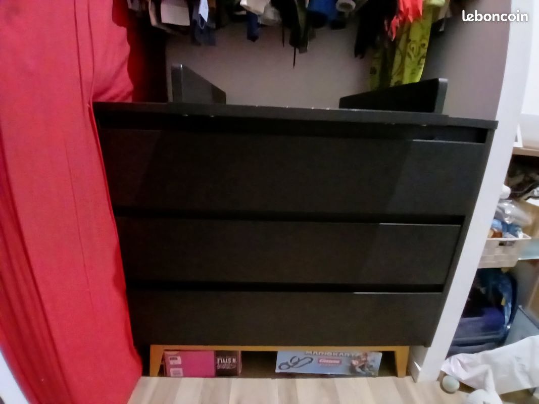 Lit et commode (image 4)