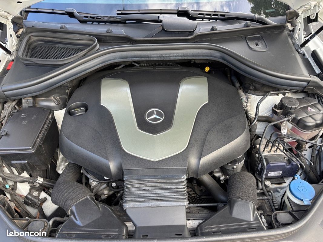 MERCEDES GLE 350 d 9G-Tronic 4Matic Executive (image 16)
