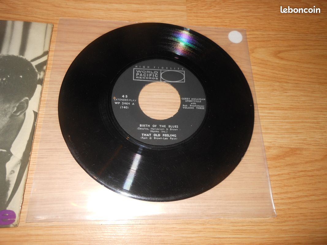 Lot de 2 vinyles 45 tours Gerry Mulligan (ou prix à l'unité) (image 7)