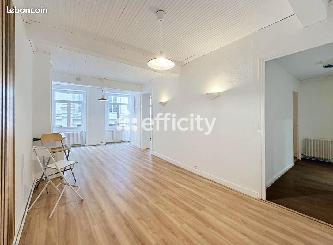 Appartement 3 pièces 78 m² · à Saint-Chamond · 78 m² · 97 000 €