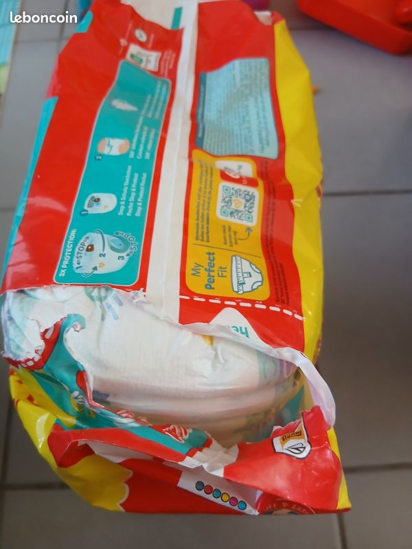 Couches Pampers pants 6 (image 3)