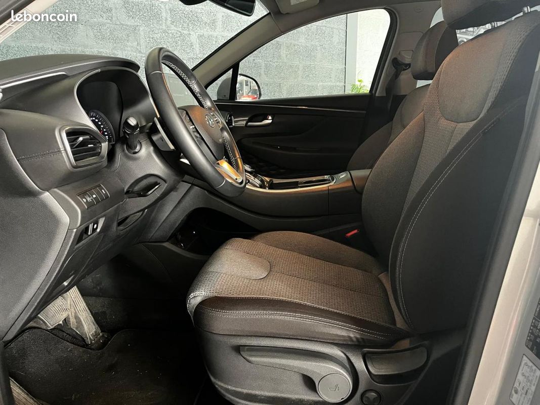 HYUNDAI SANTA FE HYBRID INTUITIVE - 1.6 T-GDi 230CH BVA6 - 7 PLACES - 1ERE MAIN - GARANTIE 6 MOIS MINIMUM (image 13)