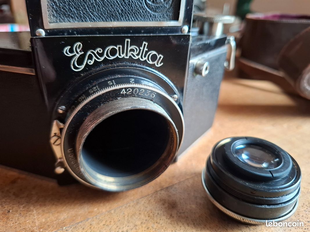 Ihagee: Exakta V (Varex) Price Guide: estimate a camera value