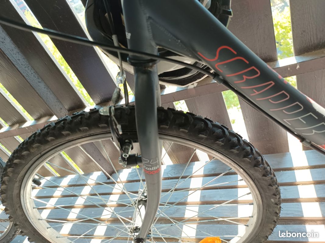 Vélo VTT (image 2)