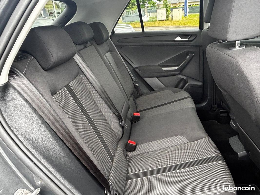 VOLKSWAGEN T-Roc 1.0 TSI 116 Start/Stop BVM6 VW Edition (image 21)