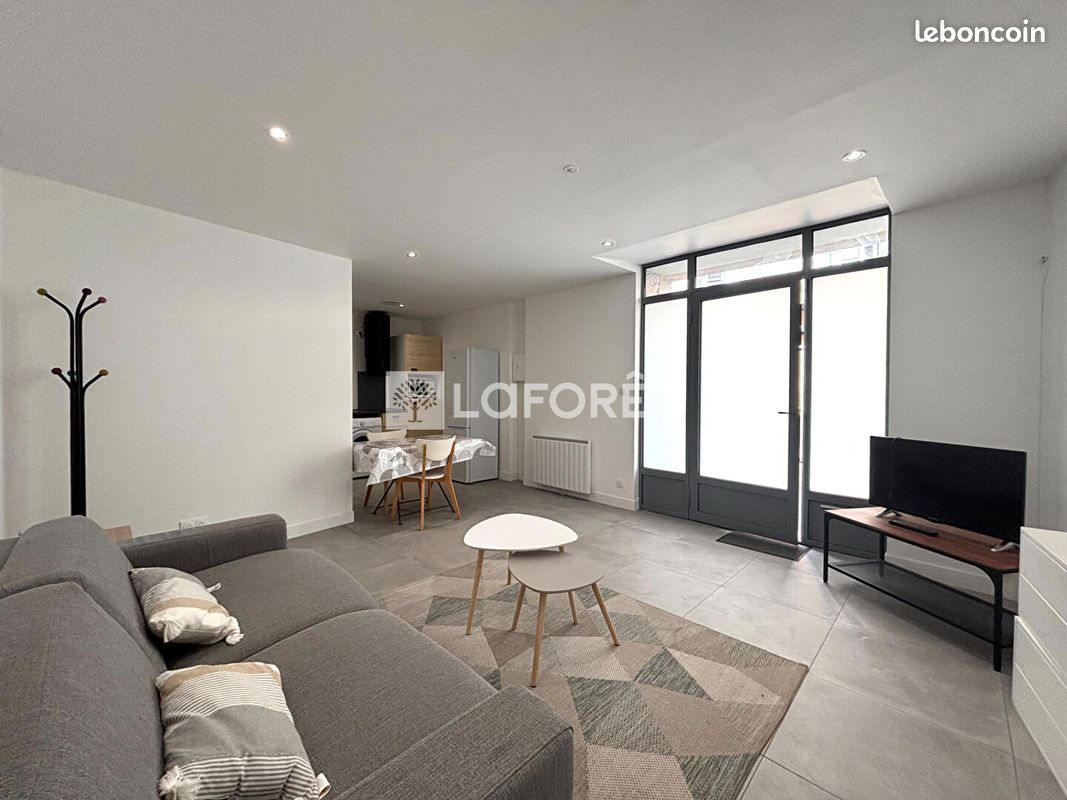 Appartement 1 pièce 30 m² · à L'Isle-sur-la-Sorgue · 30 m² · 550 €/mois