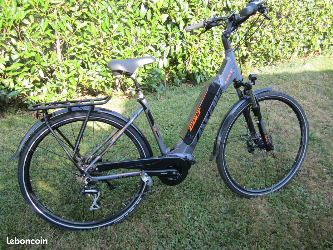 Vélo électrique Atala Culte 8.1 – Bate 500Wh – Femme 28″ 8V – Neuf