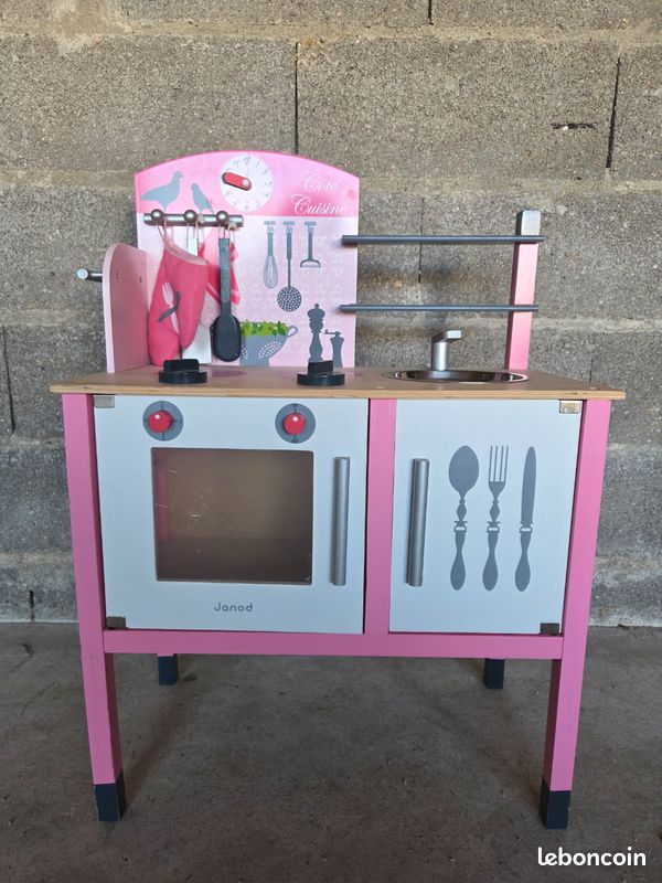 Cuisine en bois (image 1)