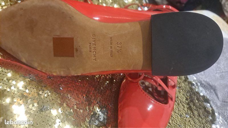 Givenchy jamais porté (image 4)