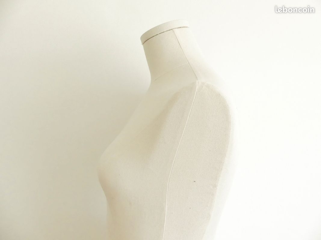 Mannequin de couture sur pied en fonte (image 10)
